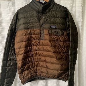 Mens Patagonia Snap T Down Pull Over-Small, Tan and army green